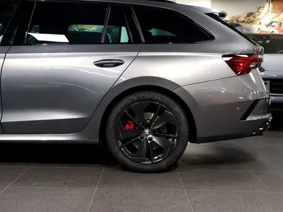 Skoda Octavia 2.0 TSI RS DSG