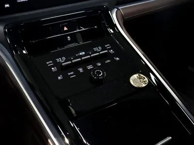 Porsche Panamera 4 E-Hybrid