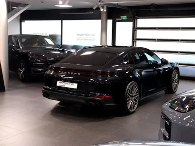 Porsche Panamera 4 E-Hybrid