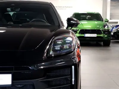 Porsche Panamera 4 E-Hybrid