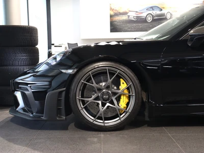 Porsche 718 Cayman GPF GT4 RS PDK