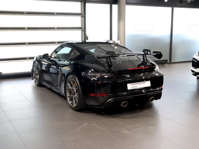Porsche 718 Cayman GPF GT4 RS PDK