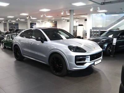 Porsche Cayenne Standard