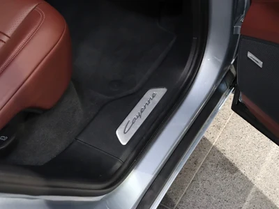 Porsche Cayenne Standard
