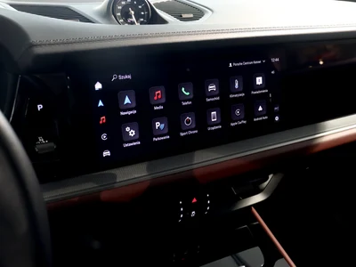 Porsche Cayenne Standard
