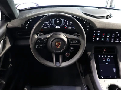 Porsche Taycan 105kWh Turbo GT Weissach