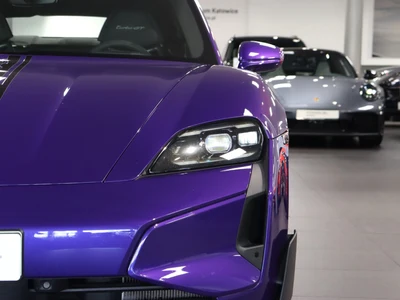 Porsche Taycan 105kWh Turbo GT Weissach