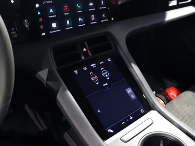 Porsche Taycan 105kWh Turbo GT Weissach