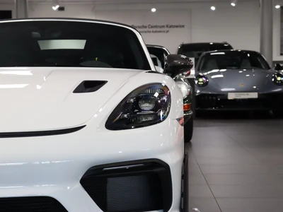 Porsche 718 Spyder Inne