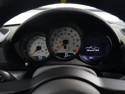 Porsche 718 Spyder Inne