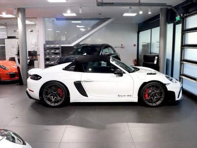 Porsche 718 Spyder Inne