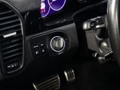 Porsche Cayenne Turbo GT