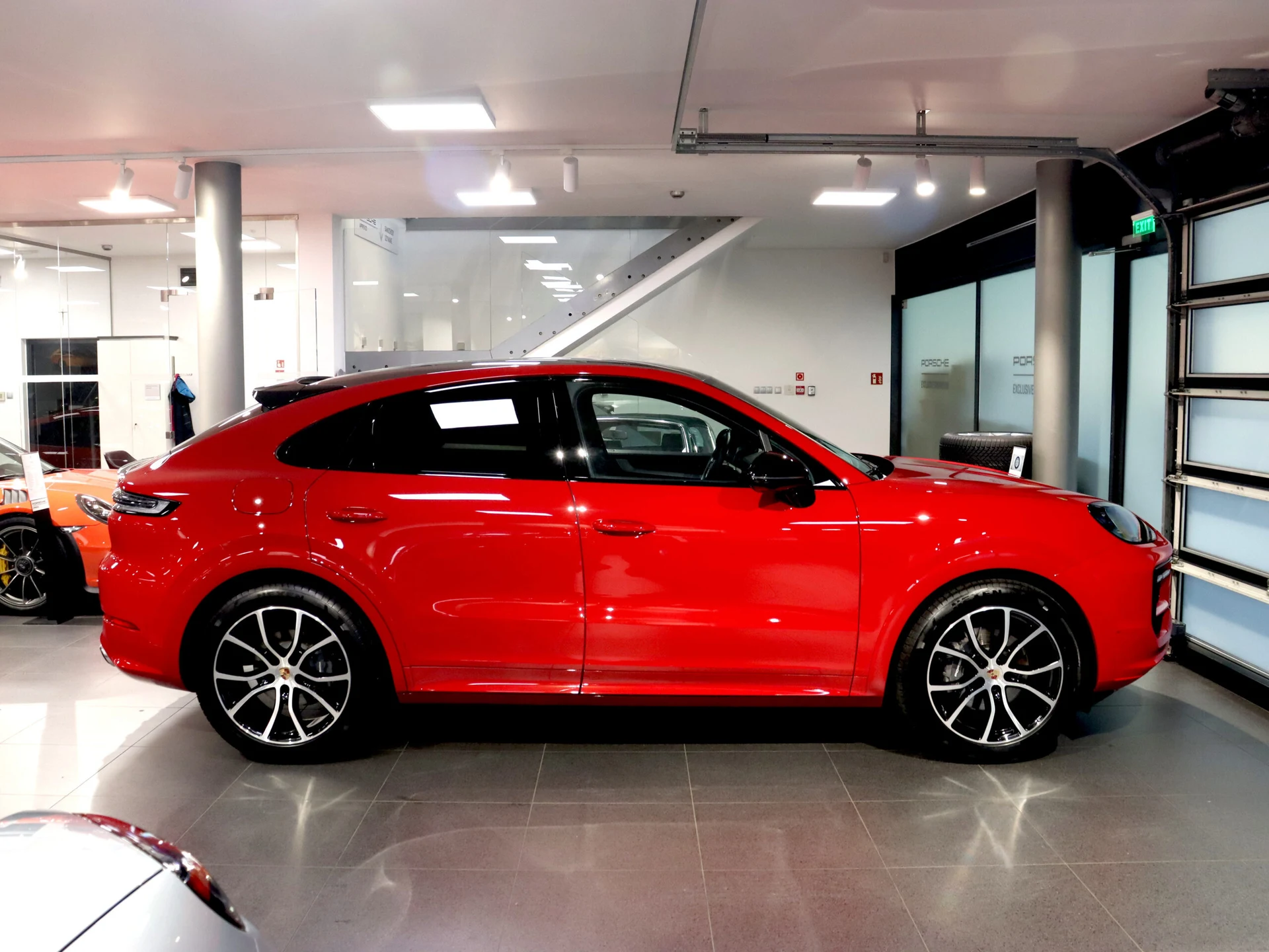Porsche Cayenne Standard III (2017-) — zdjęcie 6