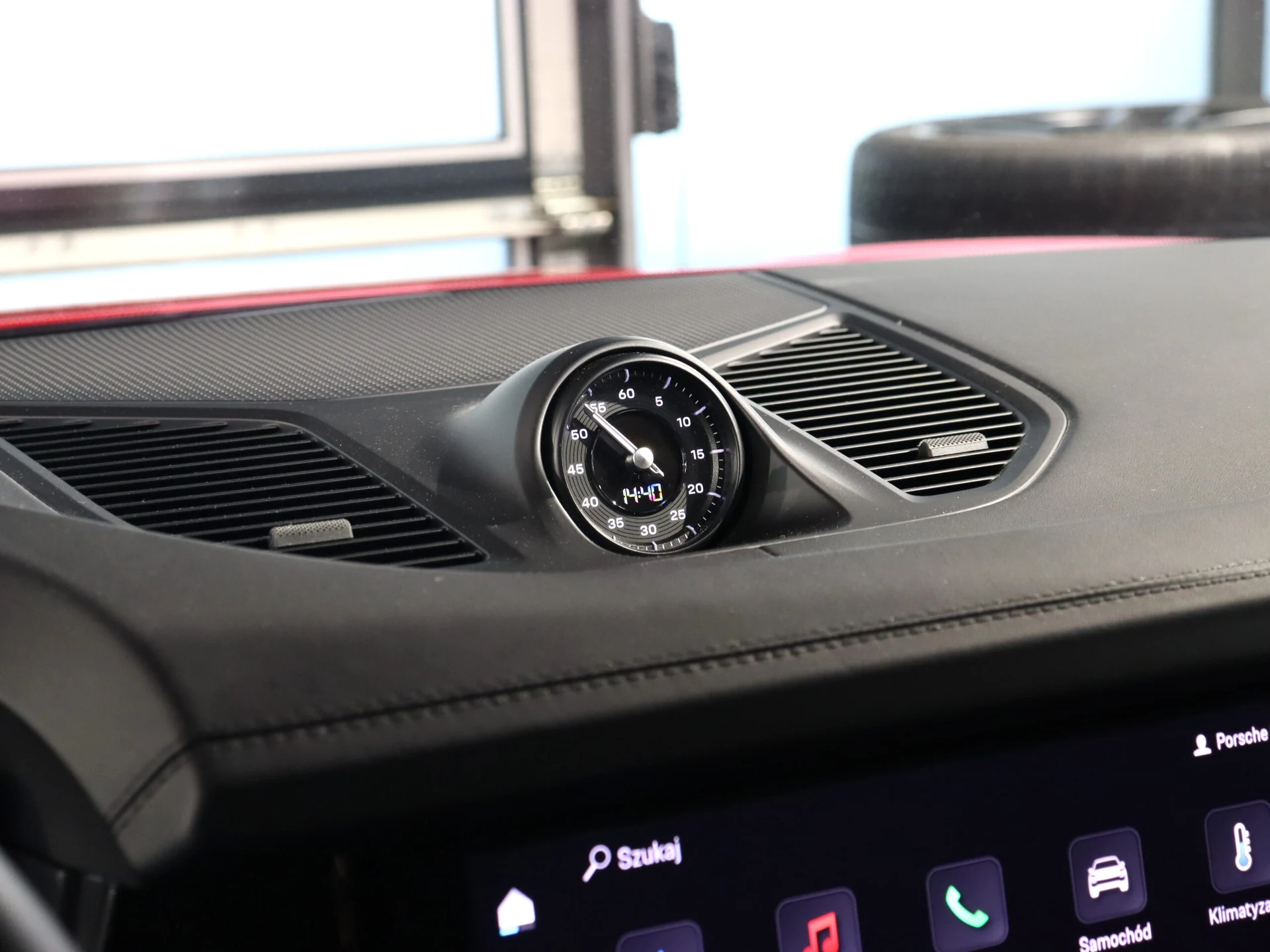 Porsche Cayenne Standard III (2017-) — zdjęcie 22