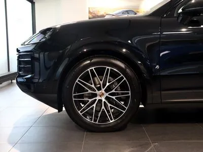 Porsche Cayenne Standard