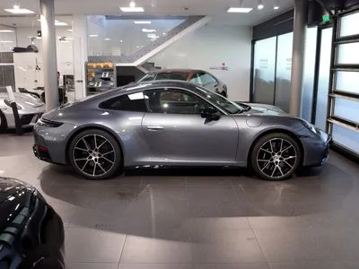 Porsche 911 Carrera T-Hybrid 4 GTS