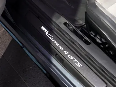 Porsche 911 Carrera T-Hybrid 4 GTS