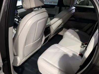 Porsche Cayenne Standard
