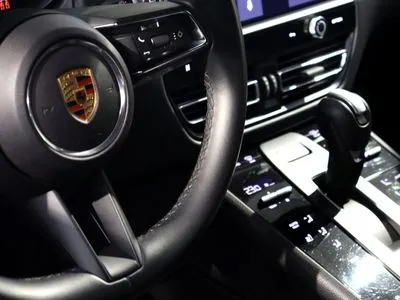 Porsche Macan Standard