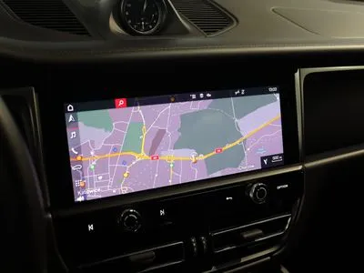 Porsche Macan Standard