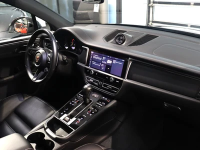 Porsche Macan T