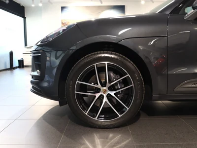 Porsche Macan T