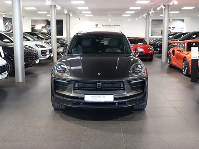 Porsche Macan T