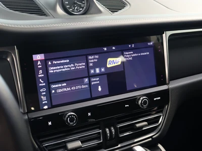 Porsche Macan T