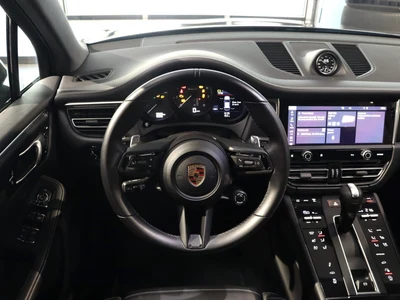 Porsche Macan T