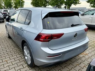 Volkswagen Golf 1.5 TSI