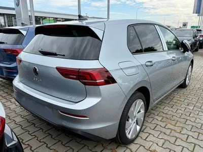 Volkswagen Golf 1.5 TSI