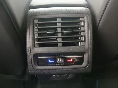 Volkswagen Golf 2.0 TSI 4Motion R DSG