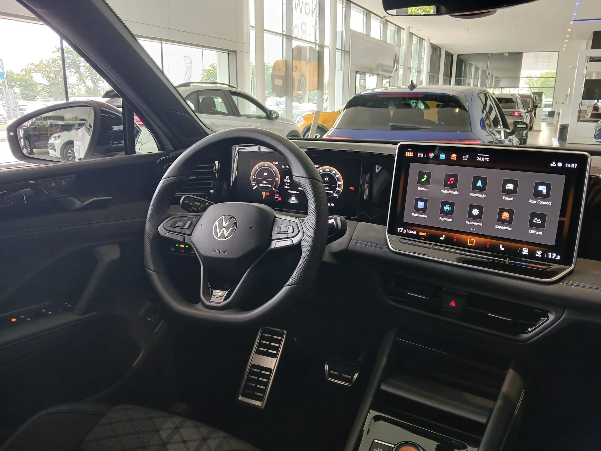Volkswagen Tiguan 2.0 TDI 4Mot R-Line Plus DSG III (2024-) — zdjęcie 14