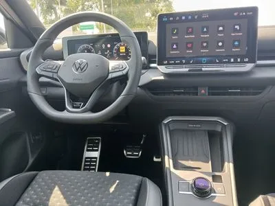 Volkswagen T-Roc 1.5 eTSI R-Line DSG