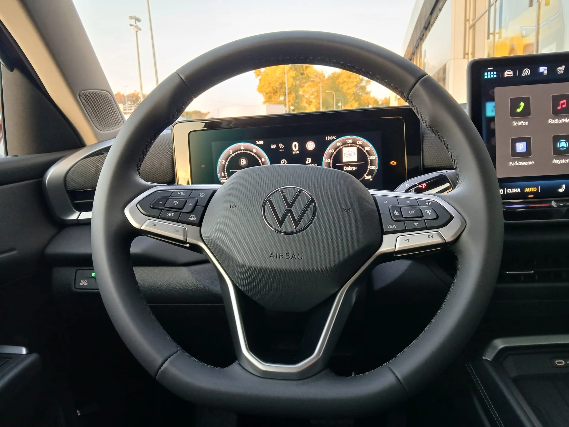 Volkswagen T-Roc 1.5 eTSI Style DSG II (2025-) — zdjęcie 13