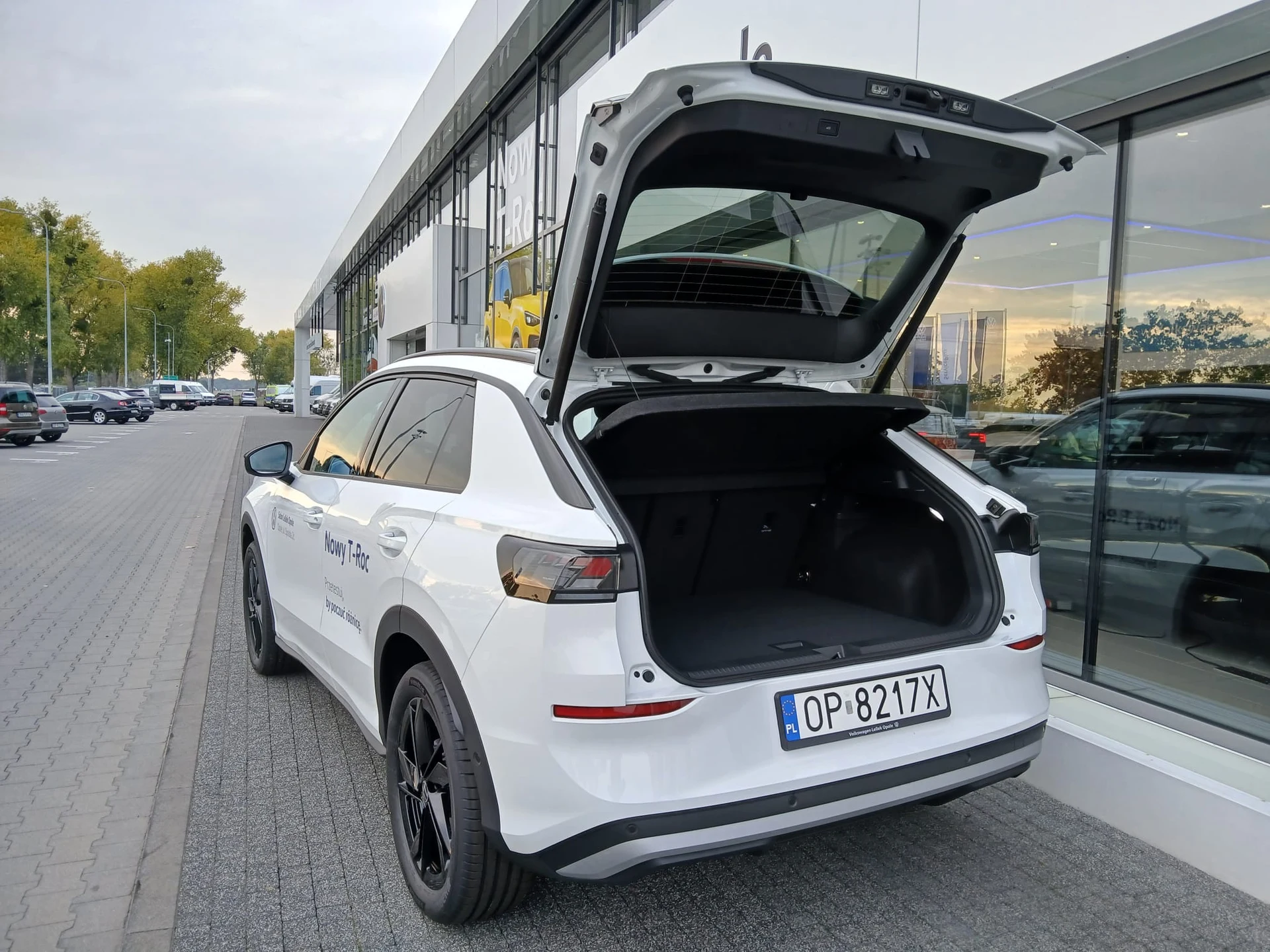 Volkswagen T-Roc 1.5 eTSI Style DSG II (2025-) — zdjęcie 6