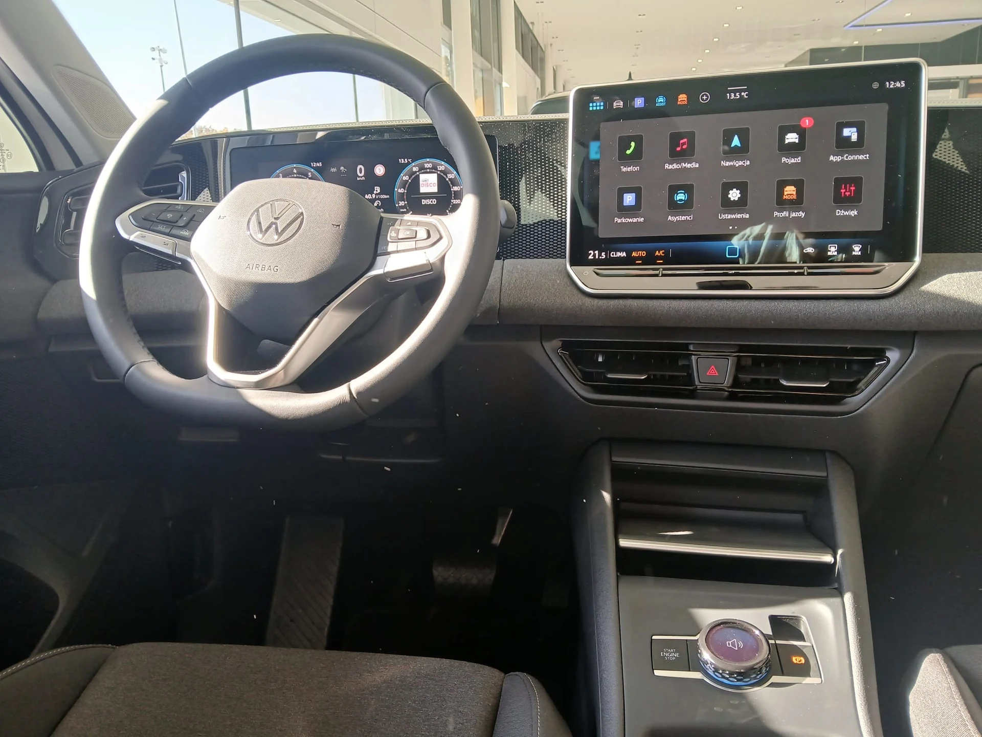 Volkswagen Tiguan 1.5 eTSI Trend DSG III (2024-) — zdjęcie 11