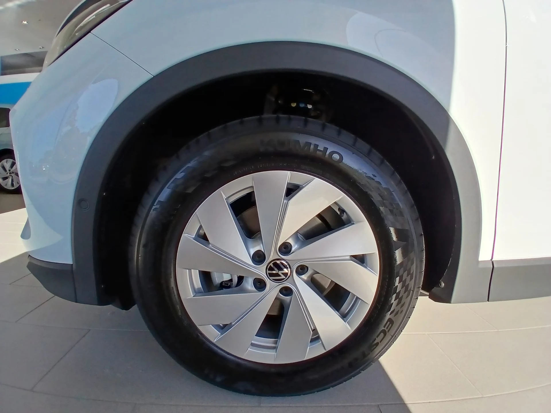 Volkswagen Tiguan 1.5 eTSI Trend DSG III (2024-) — zdjęcie 19