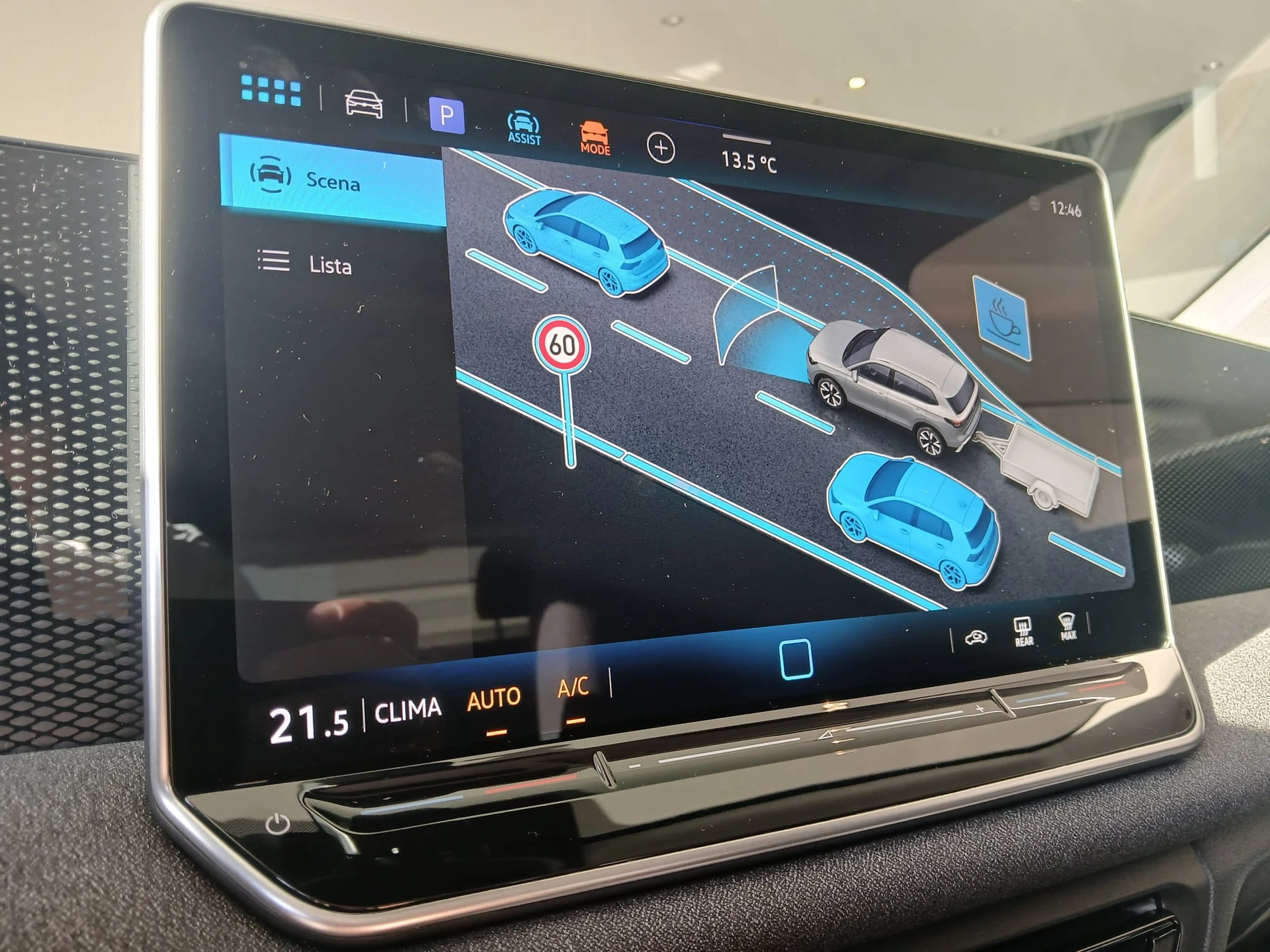 Volkswagen Tiguan 1.5 eTSI Trend DSG III (2024-) — zdjęcie 16
