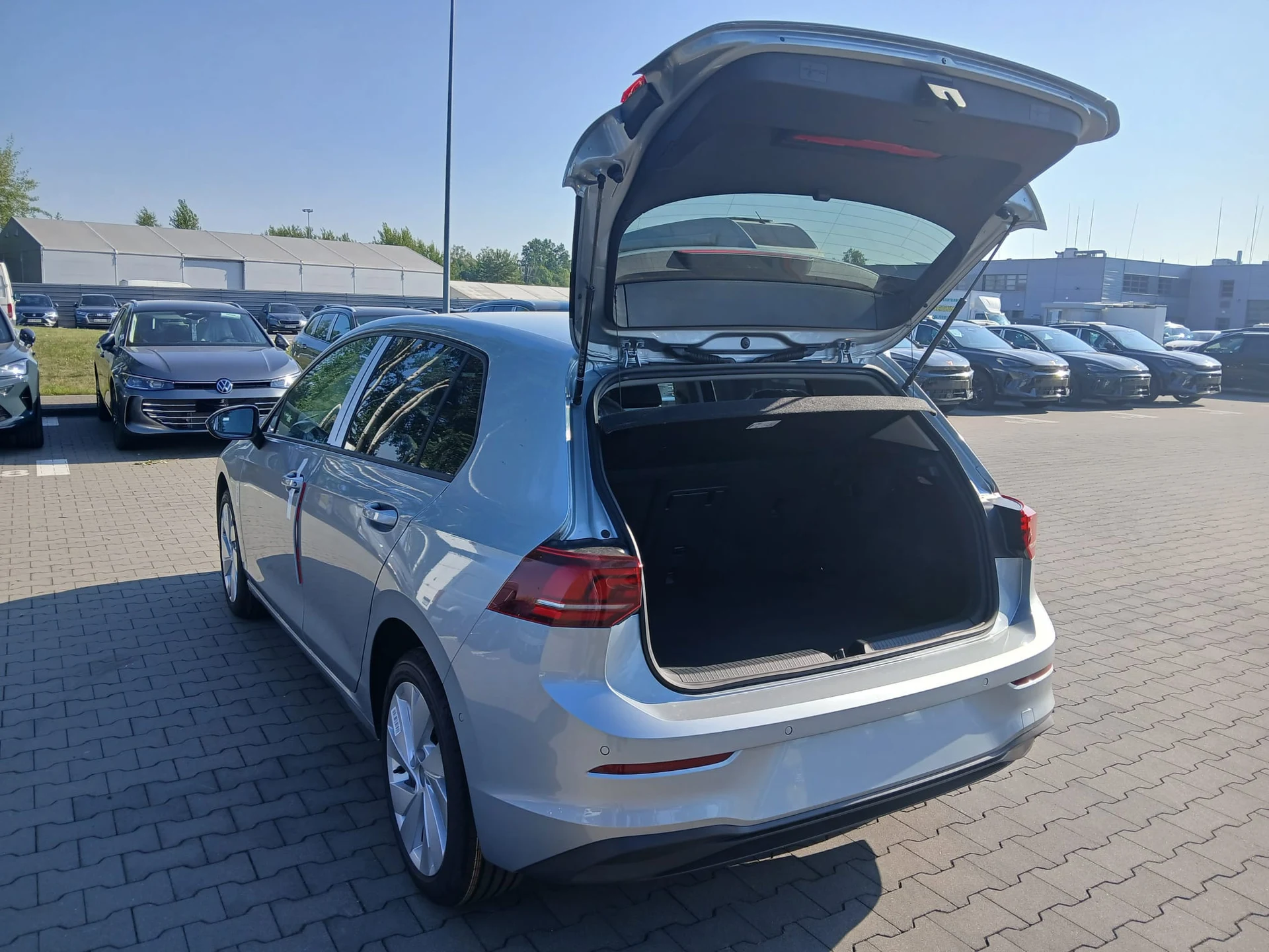 Volkswagen Golf 1.5 TSI Life Plus VIII (2020-) — zdjęcie 6