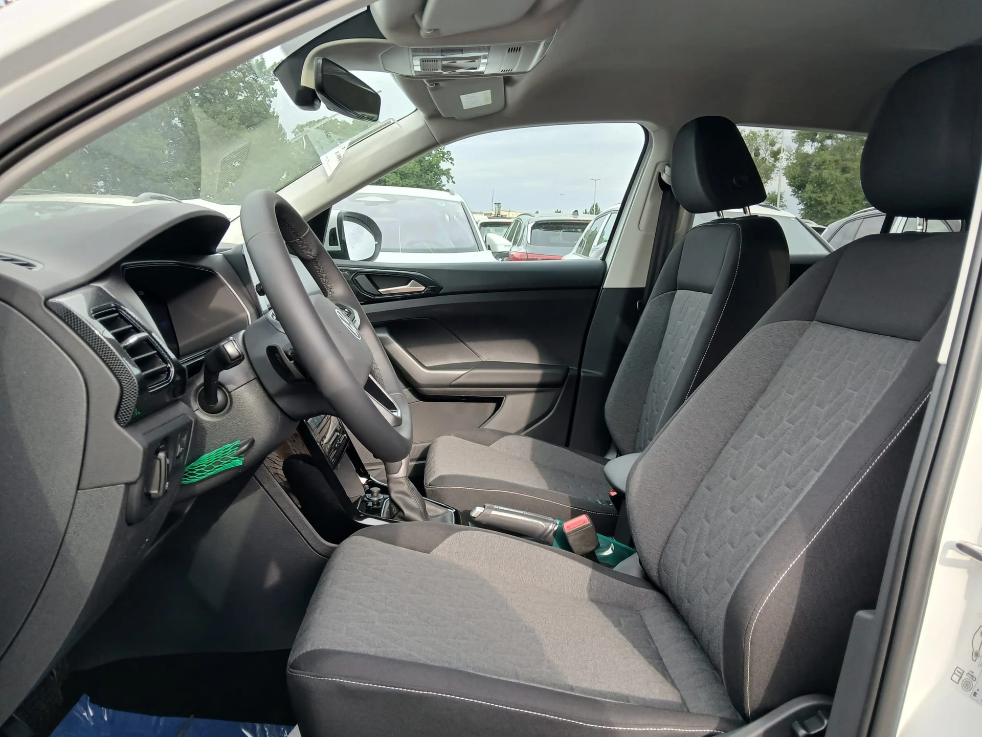 Volkswagen T-Cross 1.5 TSI ACT Life Plus DSG — zdjęcie 8