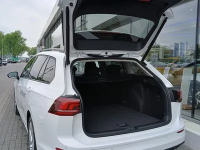 Volkswagen Golf Variant 1.5 TSI Life Plus