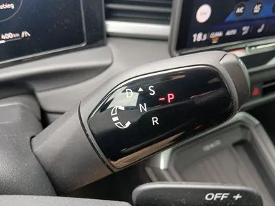 Volkswagen T-Roc 1.5 eTSI R-Line DSG