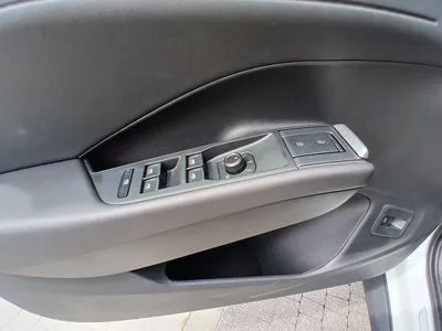 Volkswagen T-Roc 1.5 eTSI R-Line DSG