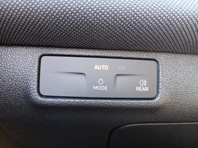 Volkswagen T-Roc 1.5 eTSI Life DSG