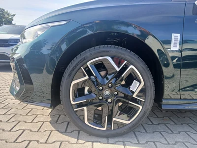 Volkswagen Golf 1.5 TSI R-Line Plus