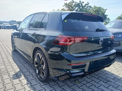 Volkswagen Golf 1.5 TSI R-Line Plus