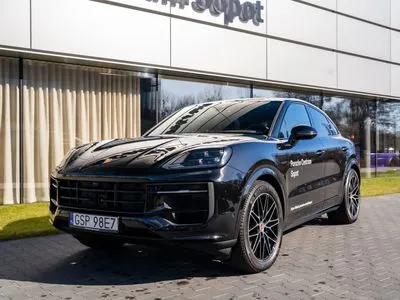 Porsche Cayenne E-Hybrid PHEV Black Edition