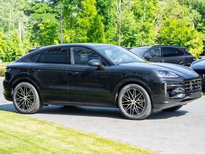 Porsche Cayenne Black Edition