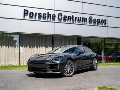 Porsche Panamera 4 E-Hybrid